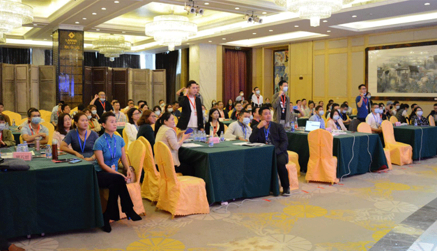 《傲馬企業抖音總裁策略班》學習場景 《傲馬企業抖音總裁策略班》學習場景